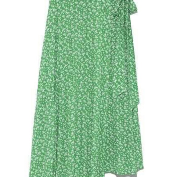 COPY - Mila Owen wrap skirt - Picture 4 of 4